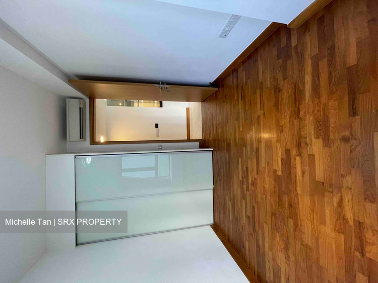 Waterfront Isle (D16), Condominium #448592121